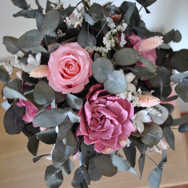 sostén tramo ganar Ramo Gardenia - Sira Mae - Atelier de Flores Preservadas